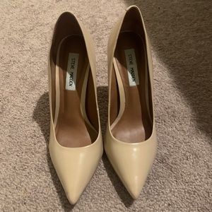 Women Pumps
